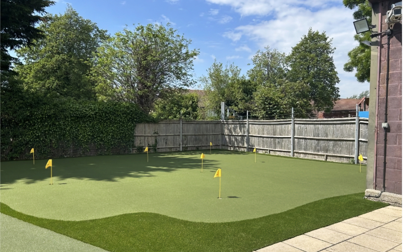 See The Benefits Of A New Huxley Golf Putting Green