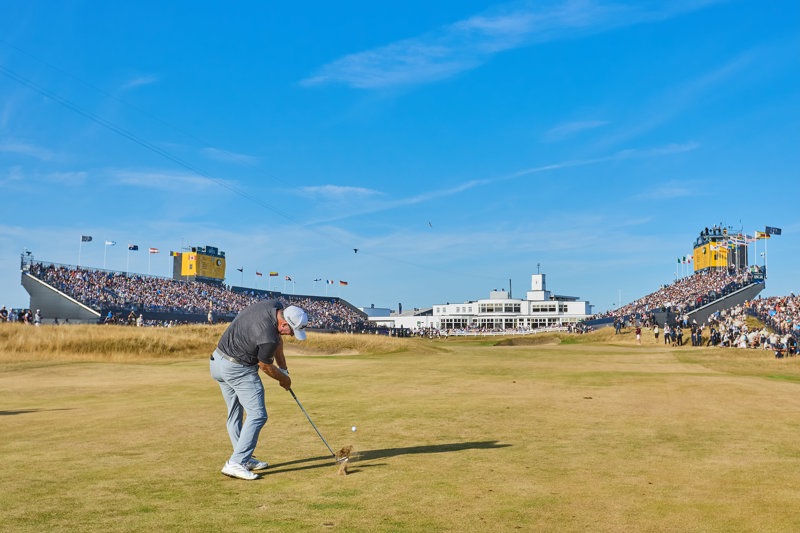 What Was In The Champion Golfer of the Year’s Srixon Bag